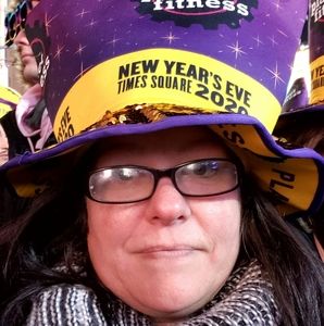 Meet your Posher, Becky